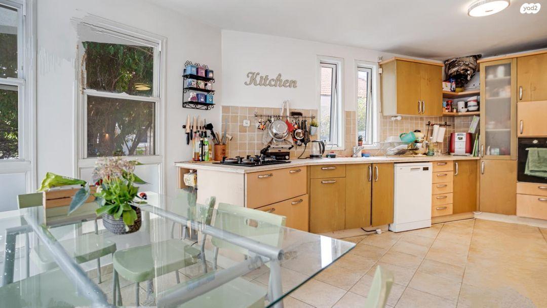 בית פרטי/ קוטג', נאות הפרחים, גן יבנה