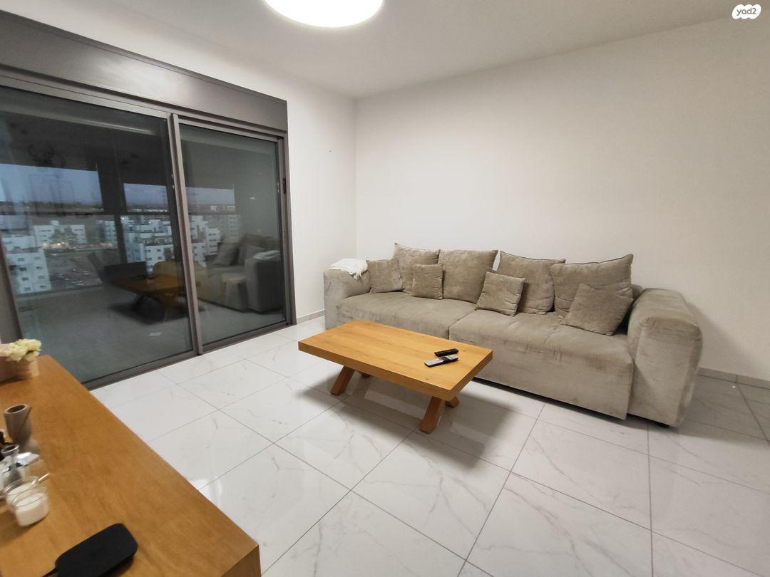 הנרייטה סאלד, קרית גת