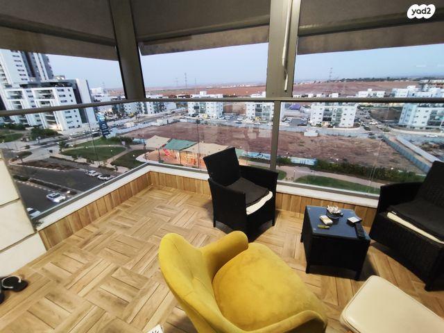 הנרייטה סאלד, קרית גת