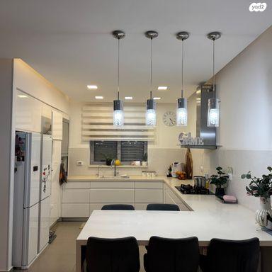 דו משפחתי, גבעת הסביונים, קרית מלאכי