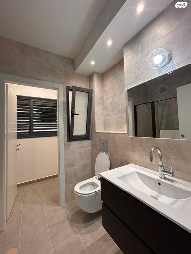 הגפן 3, כרמי הנדיב, אחוזת רוטנר, קרית מלאכי